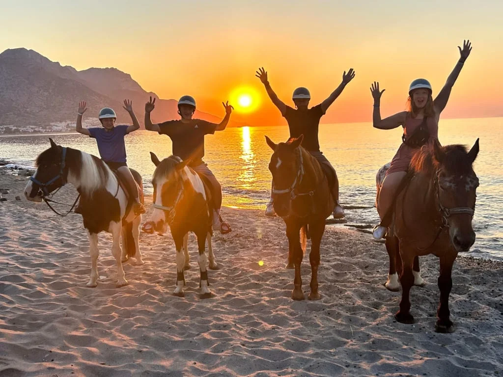 Sunrise Beach Horse Ride – A Magical Start to Your Day